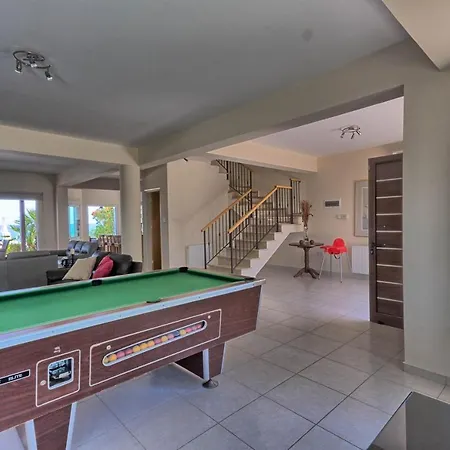 Sea Holly Front Line * Protaras