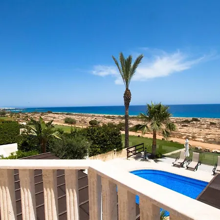 Sea Holly Front Line Semesterbostad *