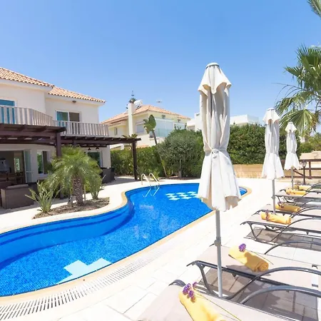 Sea Holly Front Line * Protaras