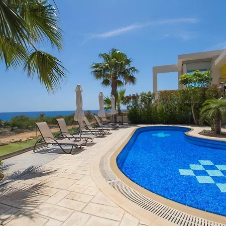 Semesterbostad Sea Holly Front Line Protaras