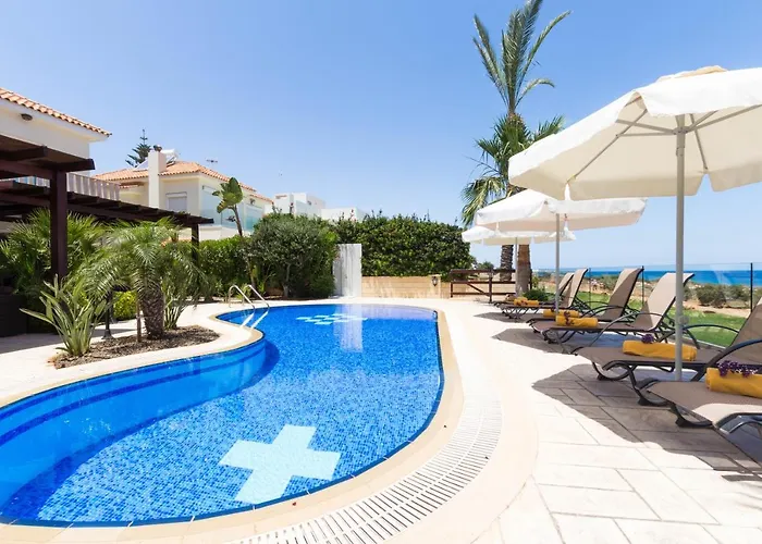 Sea Holly Front Line