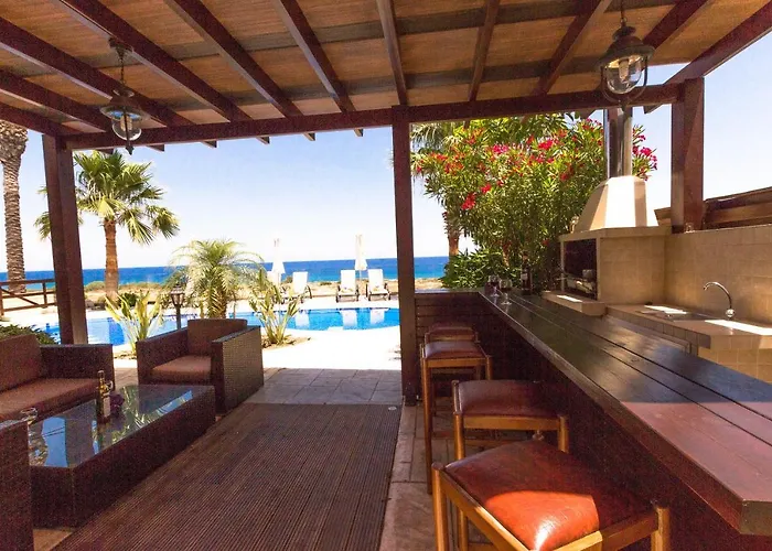 بيت للعطل Sea Holly Front Line