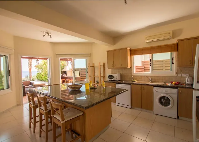 Sea Holly Front Line بيت للعطل *