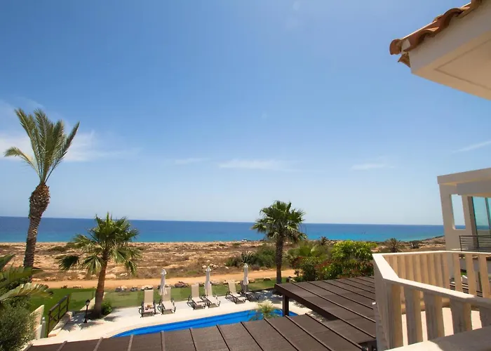 Sea Holly Front Line بيت للعطل *