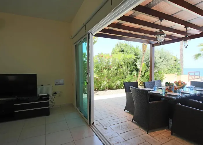 بيت للعطل Sea Holly Front Line