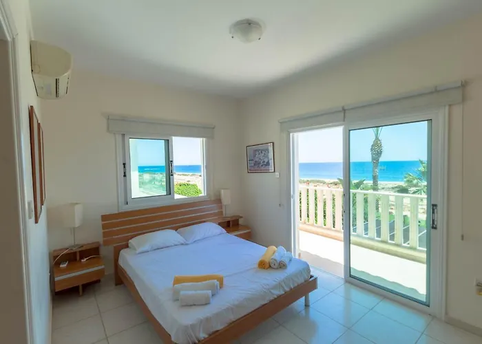 بيت للعطل Sea Holly Front Line *