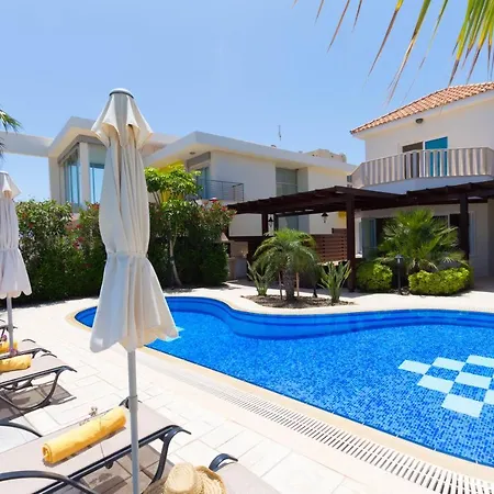 Tatil Evi Sea Holly Front Line Protaras